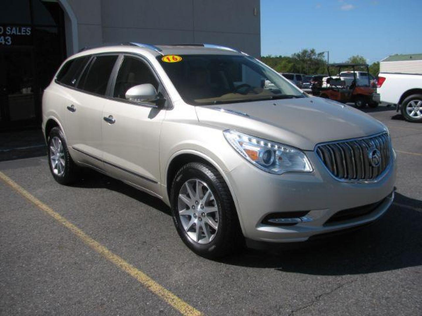 2016 Tan Buick Enclave Leather FWD (5GAKRBKD7GJ) with an 3.6L V6 DOHC 24V engine, 6-Speed Automatic Overdrive transmission, located at 2443 Albert Pike, Hot Springs, AR, 71913, (501) 623-6255, 34.492222, -93.109993 - Photo#0