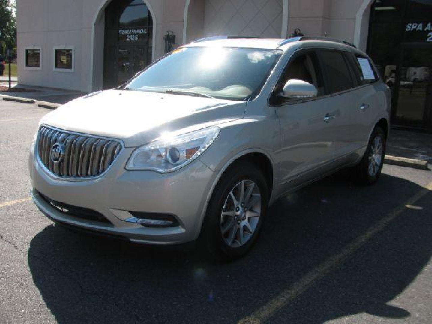 2016 Tan Buick Enclave Leather FWD (5GAKRBKD7GJ) with an 3.6L V6 DOHC 24V engine, 6-Speed Automatic Overdrive transmission, located at 2443 Albert Pike, Hot Springs, AR, 71913, (501) 623-6255, 34.492222, -93.109993 - Photo#5