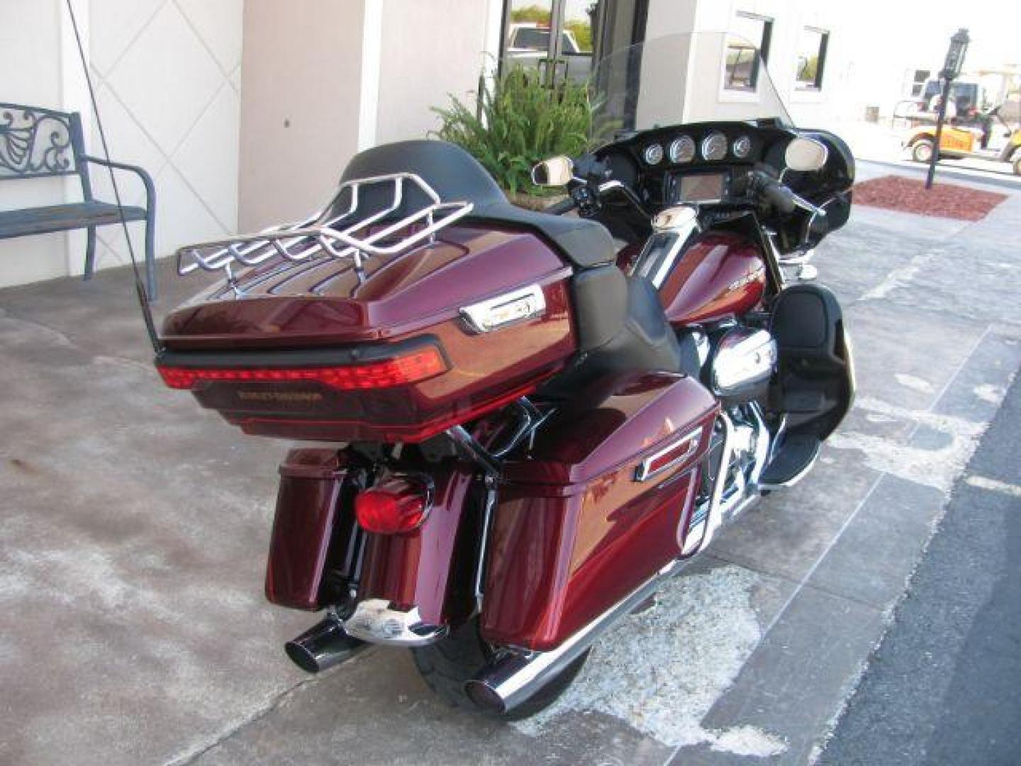 2017 Maroon Harley-Davidson FLHTK Ultra (1HD1KED16HB) with an 1750CC engine, located at 2443 Albert Pike, Hot Springs, AR, 71913, (501) 623-6255, 34.492222, -93.109993 - Photo#2