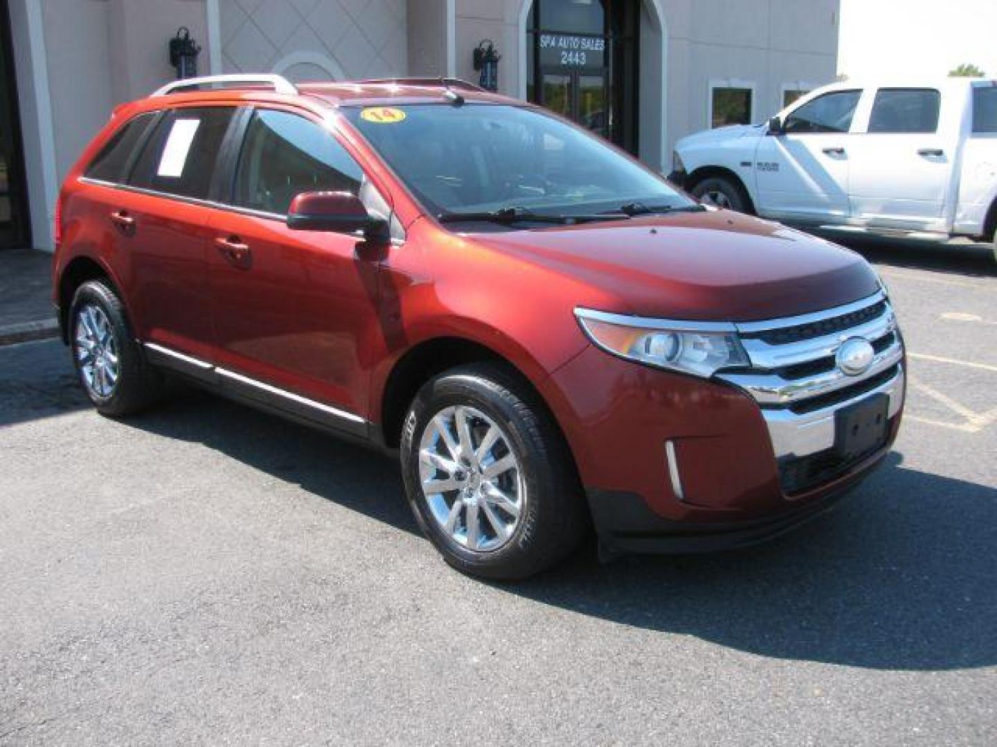 2014 Red Ford Edge SEL FWD (2FMDK3JCXEB) with an 3.5L V6 DOHC 24V engine, 6-Speed Automatic transmission, located at 2443 Albert Pike, Hot Springs, AR, 71913, (501) 623-6255, 34.492222, -93.109993 - Photo#0