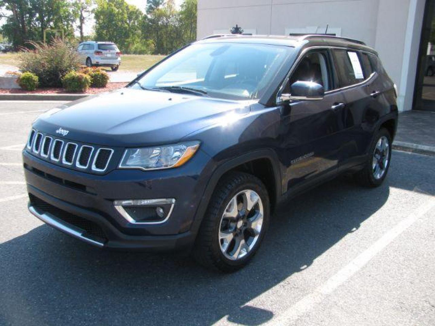 2018 Blue Jeep Compass Limited 4WD (3C4NJDCBXJT) with an 2.4L L4 DOHC 16V engine, Continuously Variable Transmission transmission, located at 2443 Albert Pike, Hot Springs, AR, 71913, (501) 623-6255, 34.492222, -93.109993 - Photo#5