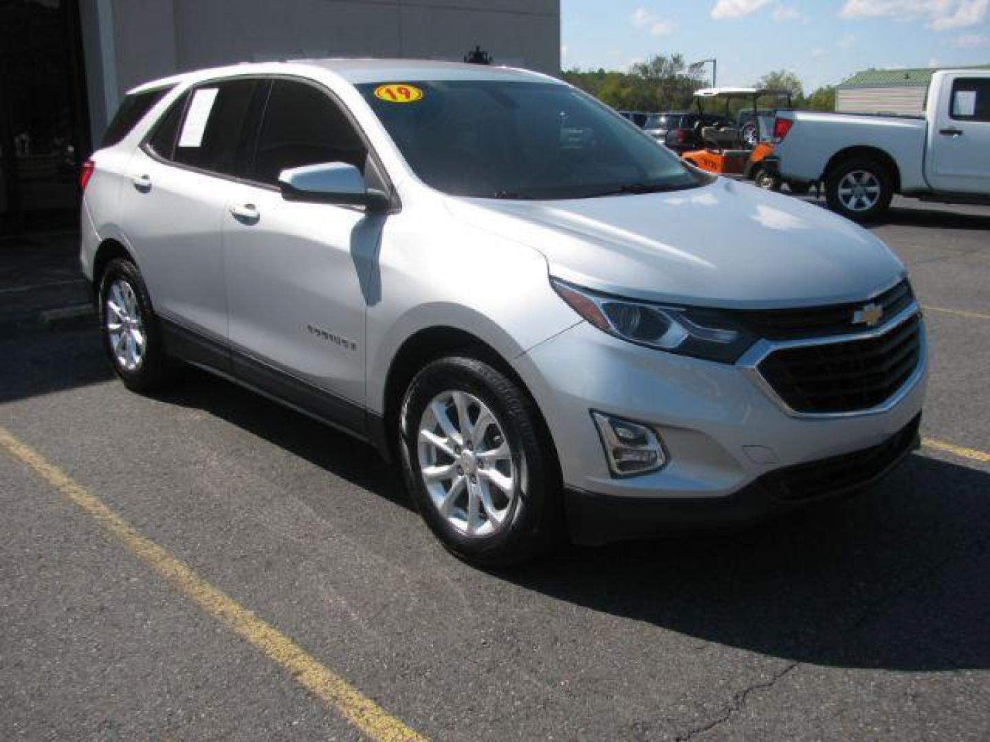 2019 Silver Chevrolet Equinox LT 1.5 2WD (2GNAXKEV2K6) with an 1.5L L4 DIR DOHC 16V TURBO engine, 6-Speed Automatic transmission, located at 2443 Albert Pike, Hot Springs, AR, 71913, (501) 623-6255, 34.492222, -93.109993 - Photo#0