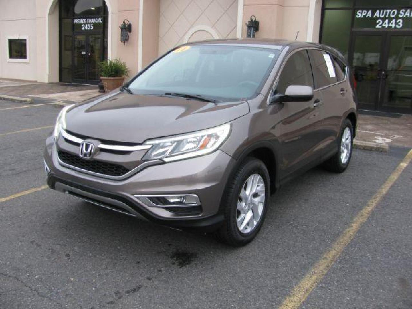 2016 Brown Honda CR-V EX 2WD (3CZRM3H58GG) with an 2.4L L4 DOHC 16V engine, Continuously Variable Transmission transmission, located at 2443 Albert Pike, Hot Springs, AR, 71913, (501) 623-6255, 34.492222, -93.109993 - Photo#0