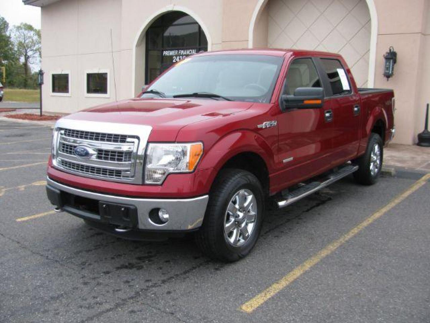 2013 Maroon Ford F-150 XLT SuperCrew 5.5-ft. Bed 4WD (1FTFW1ET3DK) with an 3.5L V6 TURBO engine, 6-Speed Automatic transmission, located at 2443 Albert Pike, Hot Springs, AR, 71913, (501) 623-6255, 34.492222, -93.109993 - Photo#0