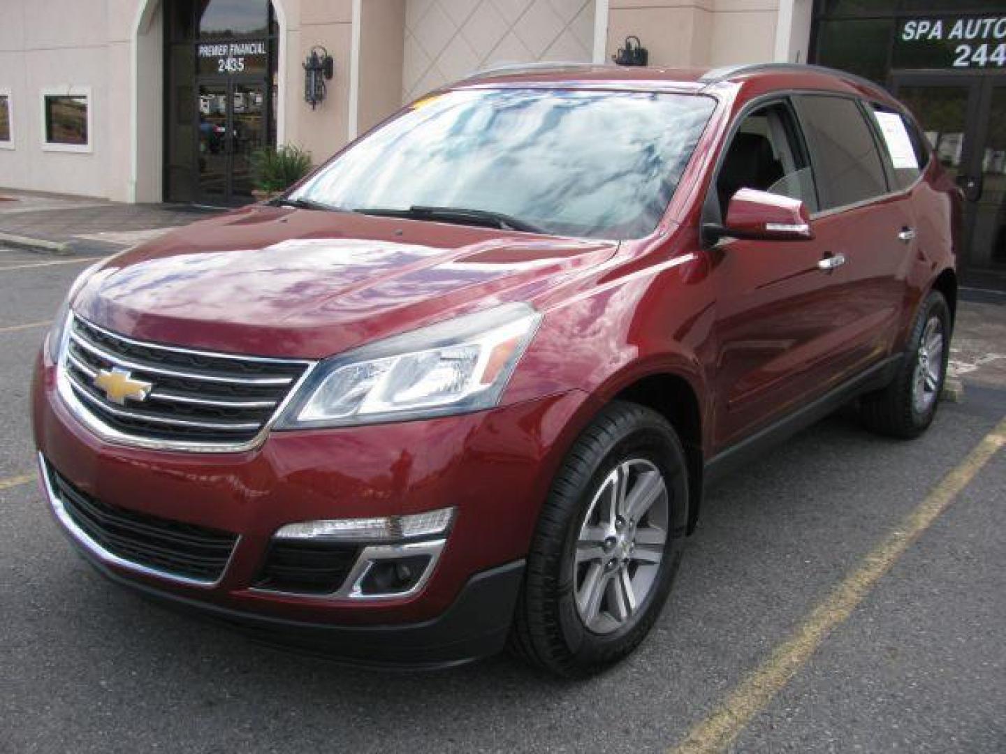 2017 Maroon Chevrolet Traverse 2LT FWD (1GNKRHKD8HJ) with an 3.6L V6 DOHC 24V engine, 6-Speed Automatic transmission, located at 2443 Albert Pike, Hot Springs, AR, 71913, (501) 623-6255, 34.492222, -93.109993 - Photo#0