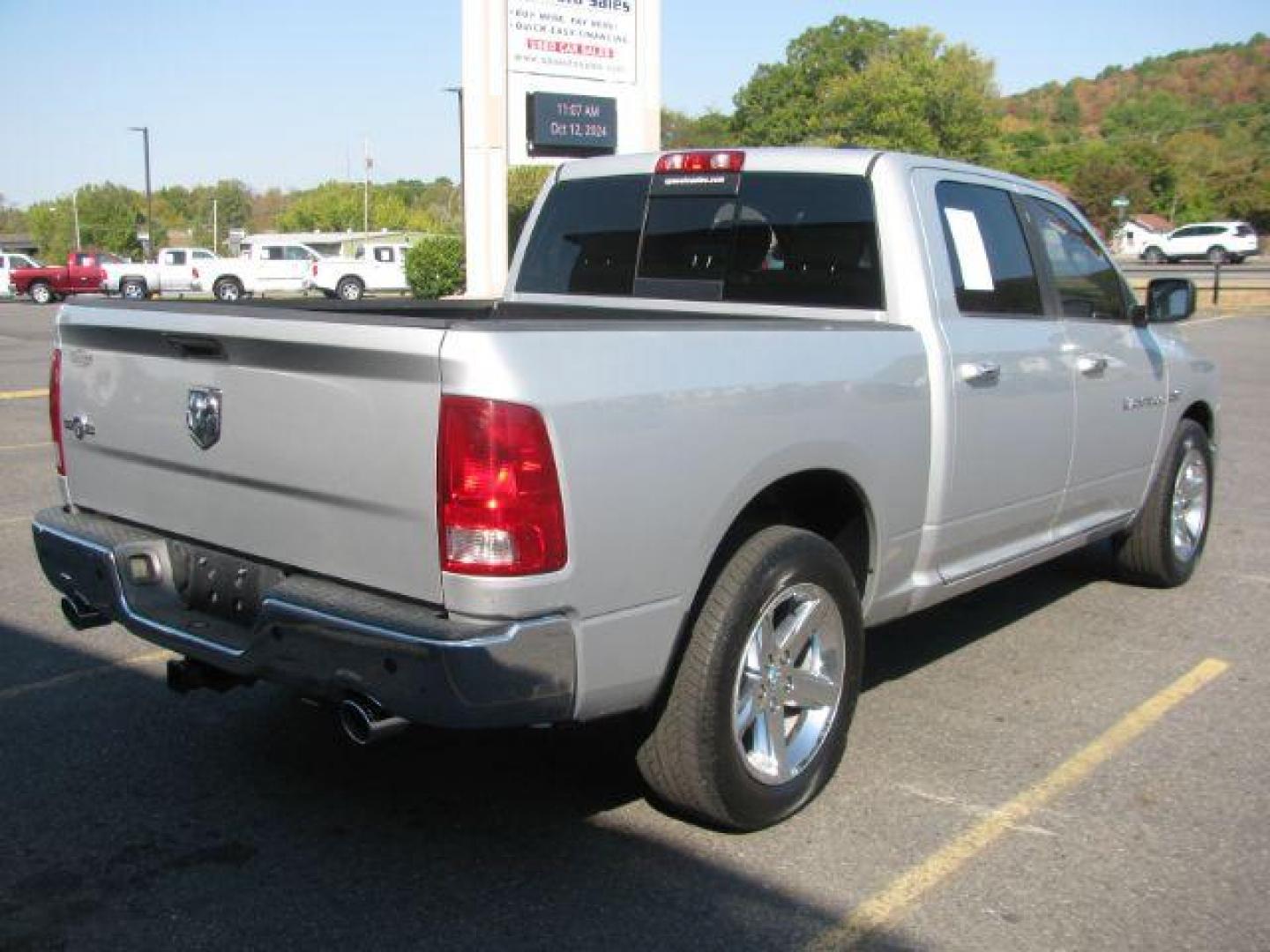 2011 Silver RAM 1500 SLT Crew Cab 2WD (1D7RB1CT7BS) with an 5.7L V8 OHV 16V engine, 5-Speed Automatic transmission, located at 2443 Albert Pike, Hot Springs, AR, 71913, (501) 623-6255, 34.492222, -93.109993 - Photo#2