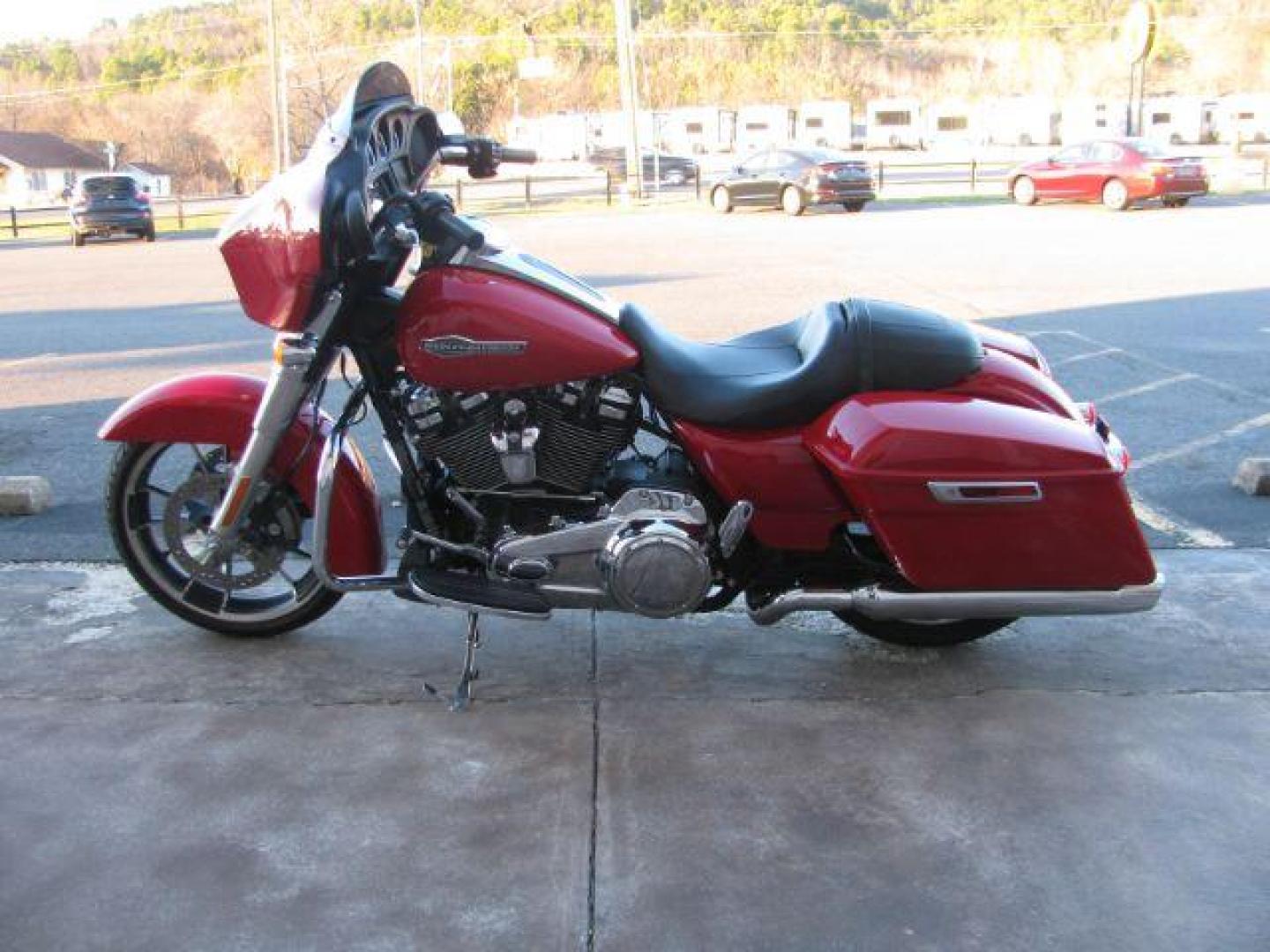 2023 Red Harley-Davidson FLHX Street Glide (1HD1KBC19PB) with an 1746CC engine, located at 2443 Albert Pike, Hot Springs, AR, 71913, (501) 623-6255, 34.492222, -93.109993 - Photo#3