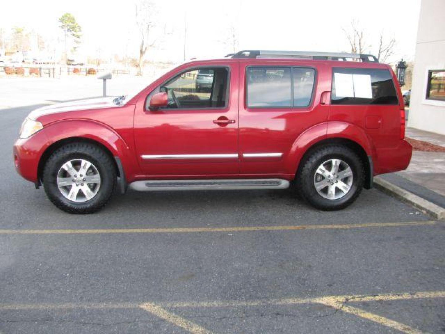 2012 Maroon Nissan Pathfinder Silver Edition 2WD (5N1AR1NN0CC) with an 4.0L V6 DOHC 24V engine, 5-Speed Automatic transmission, located at 2443 Albert Pike, Hot Springs, AR, 71913, (501) 623-6255, 34.492222, -93.109993 - Photo#1