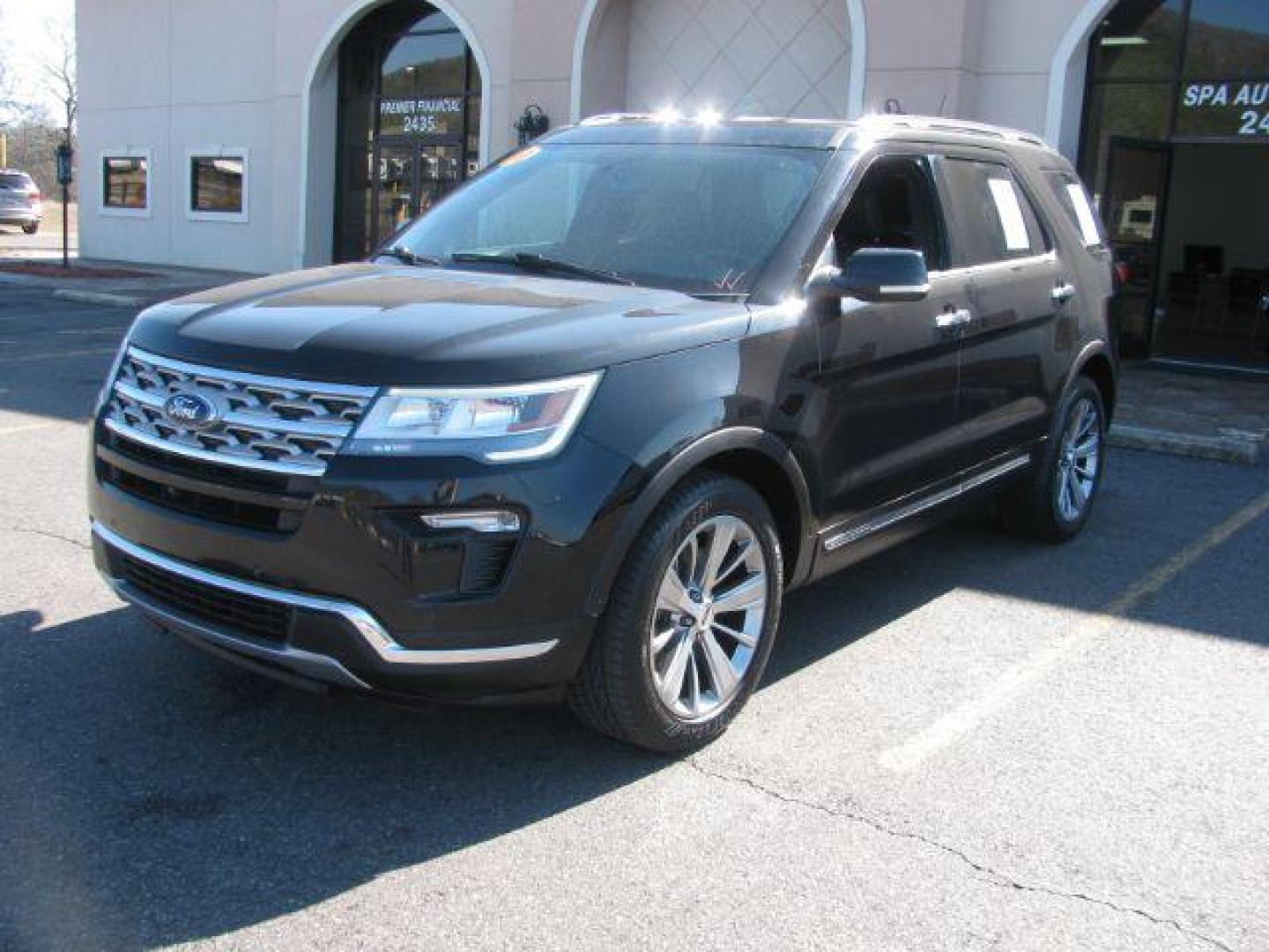 2018 Black Ford Explorer Limited FWD (1FM5K7F84JG) with an 3.5L V6 DOHC 24V engine, 6-Speed Automatic transmission, located at 2443 Albert Pike, Hot Springs, AR, 71913, (501) 623-6255, 34.492222, -93.109993 - Photo#0