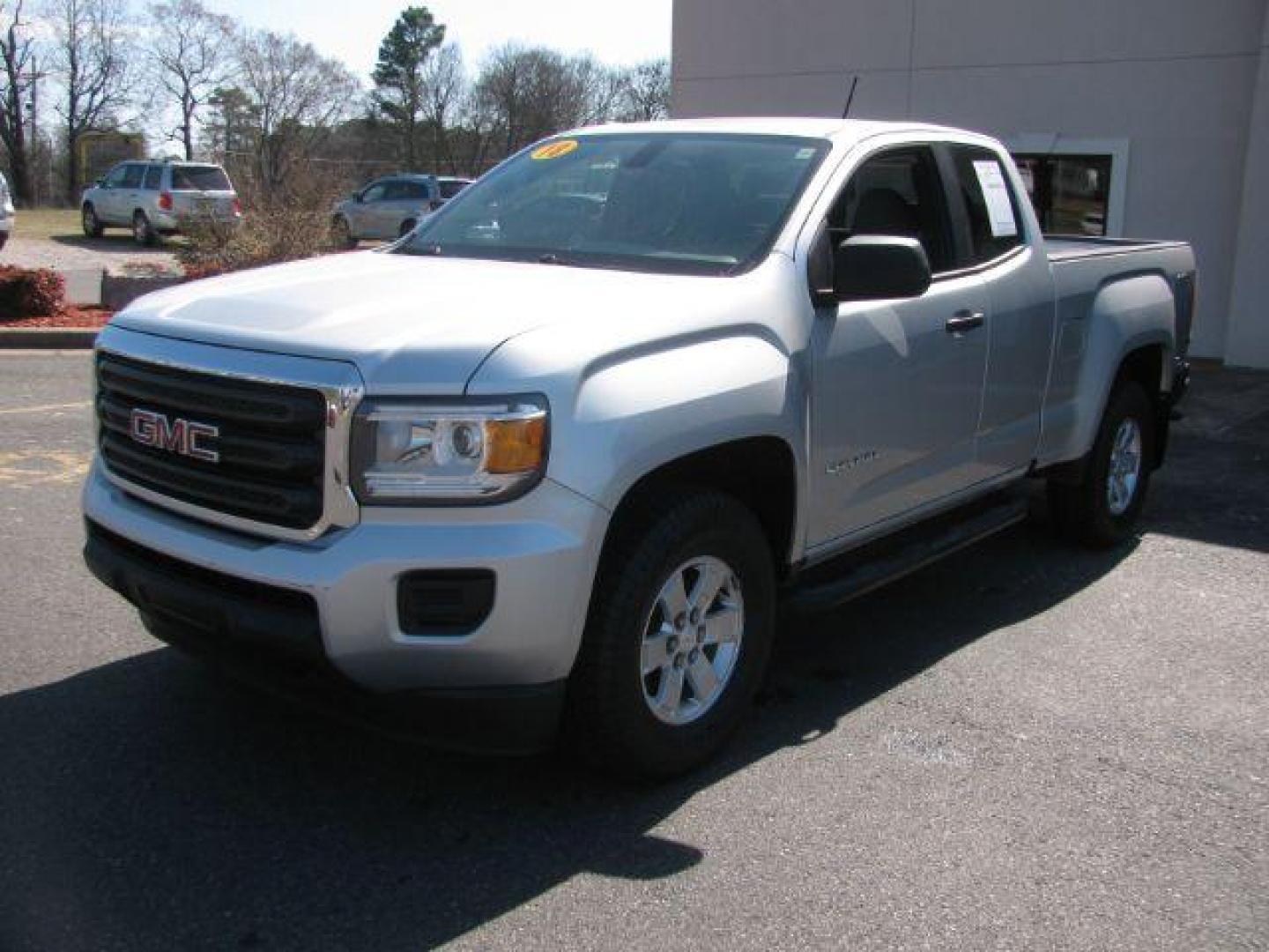 2018 Silver GMC Canyon Base (1GTH6BEN7J1) with an 3.6L engine, Auto transmission, located at 2443 Albert Pike, Hot Springs, AR, 71913, (501) 623-6255, 34.492222, -93.109993 - Photo#0