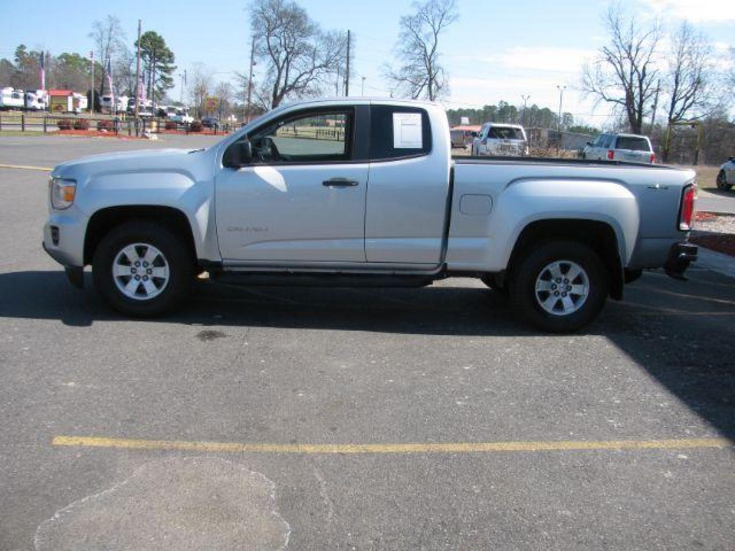 2018 Silver GMC Canyon Base (1GTH6BEN7J1) with an 3.6L engine, Auto transmission, located at 2443 Albert Pike, Hot Springs, AR, 71913, (501) 623-6255, 34.492222, -93.109993 - Photo#1