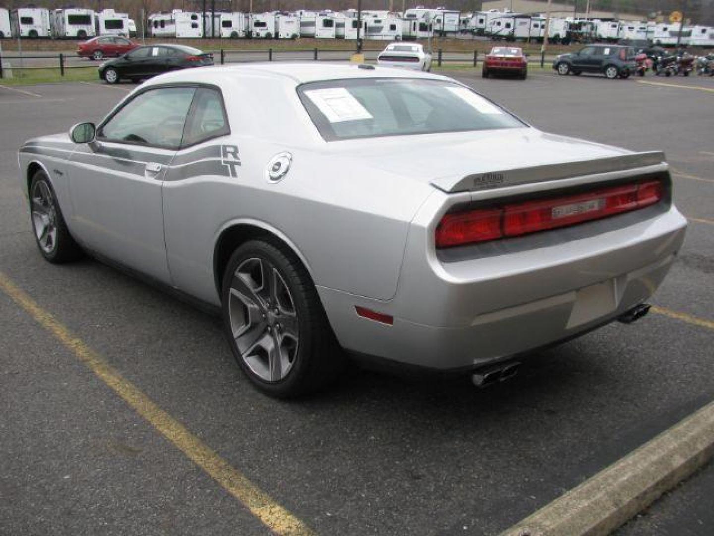 2012 Silver Dodge Challenger R/T (2C3CDYBT1CH) with an 5.7L V8 OHV 16V engine, 4-Speed Automatic transmission, located at 2443 Albert Pike, Hot Springs, AR, 71913, (501) 623-6255, 34.492222, -93.109993 - Photo#2