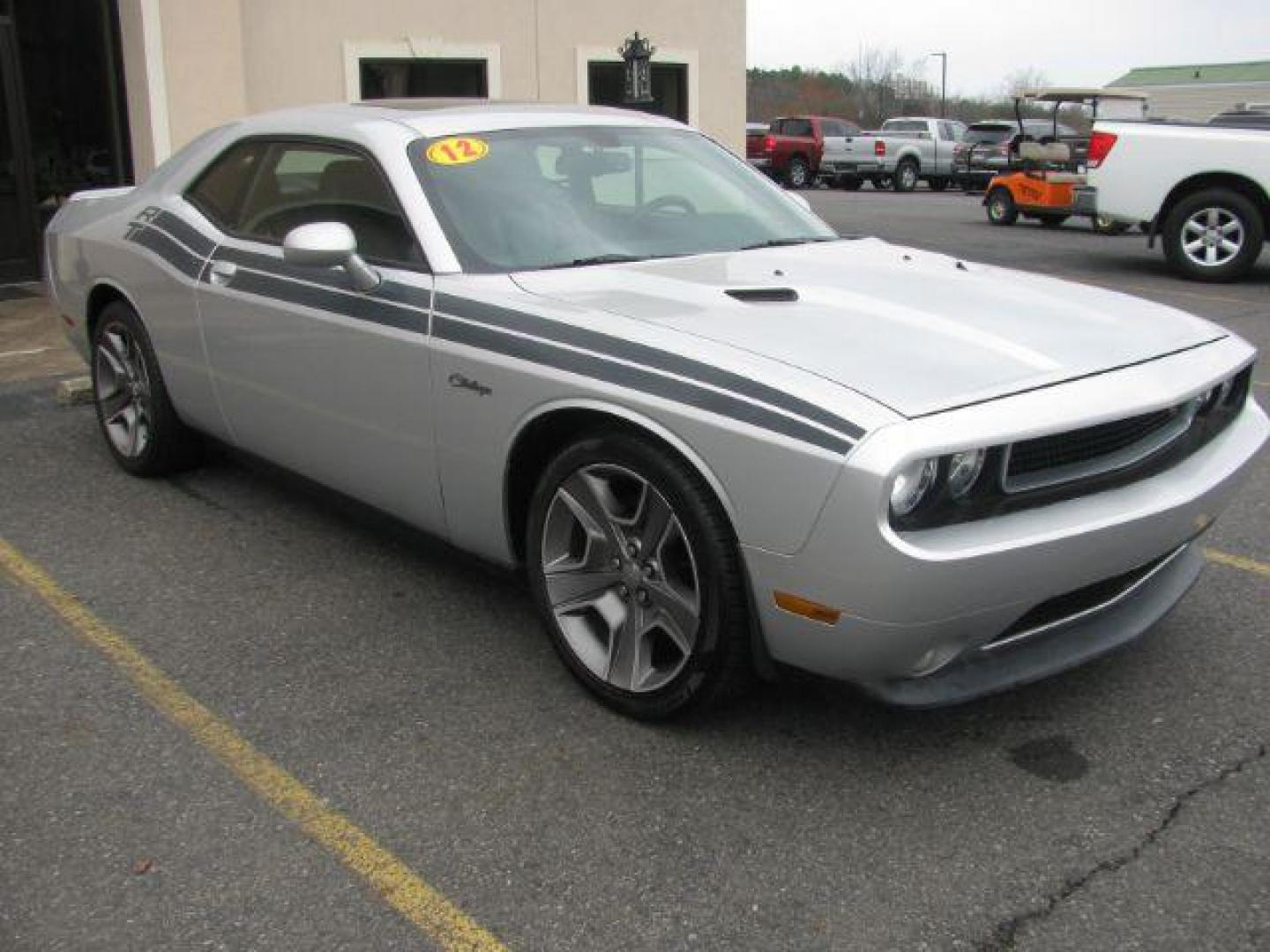 2012 Silver Dodge Challenger R/T (2C3CDYBT1CH) with an 5.7L V8 OHV 16V engine, 4-Speed Automatic transmission, located at 2443 Albert Pike, Hot Springs, AR, 71913, (501) 623-6255, 34.492222, -93.109993 - Photo#5