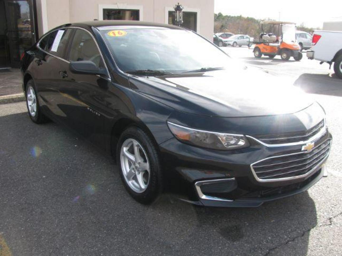 2016 Black Chev Malibu LS (1G1ZB5ST7GF) with an 1.5L engine, Auto transmission, located at 2443 Albert Pike, Hot Springs, AR, 71913, (501) 623-6255, 34.492222, -93.109993 - Photo#5